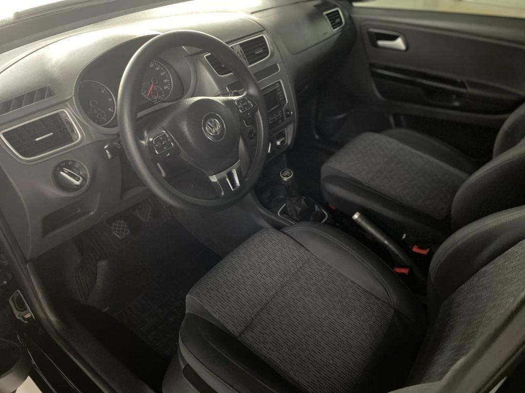 VOLKSWAGEN Fox - Foto