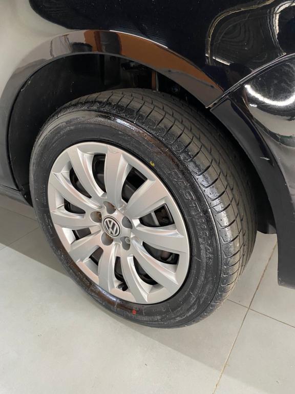 VOLKSWAGEN Fox - Foto