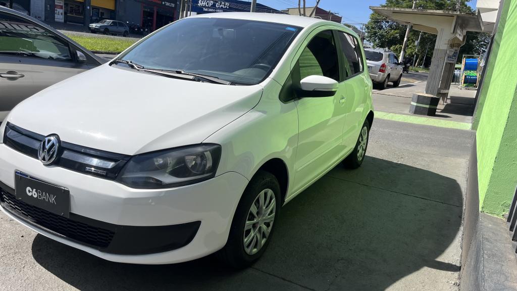 VOLKSWAGEN Fox - Foto