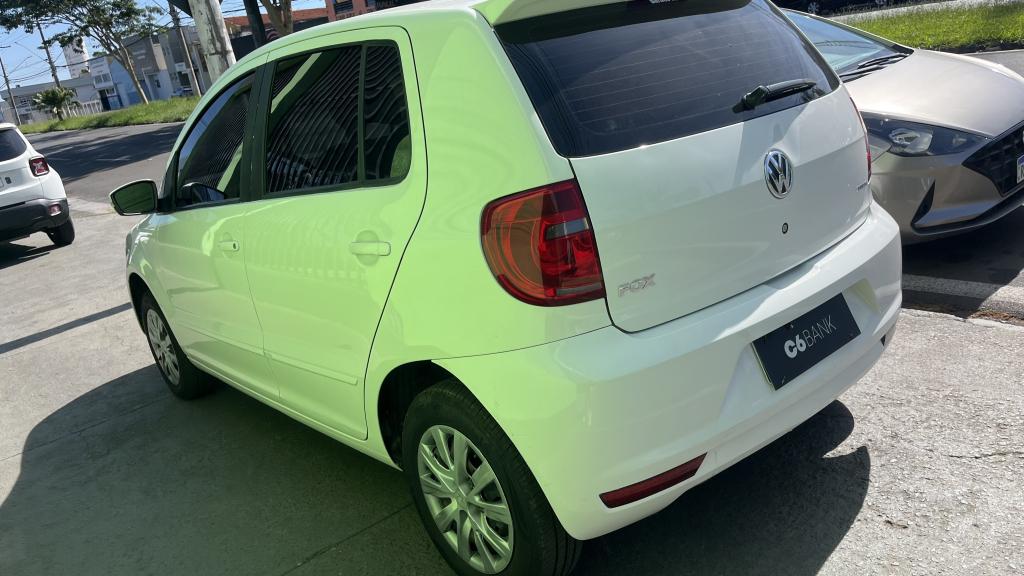 VOLKSWAGEN Fox - Foto