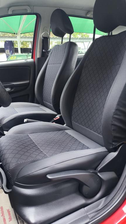 VOLKSWAGEN Fox - Foto