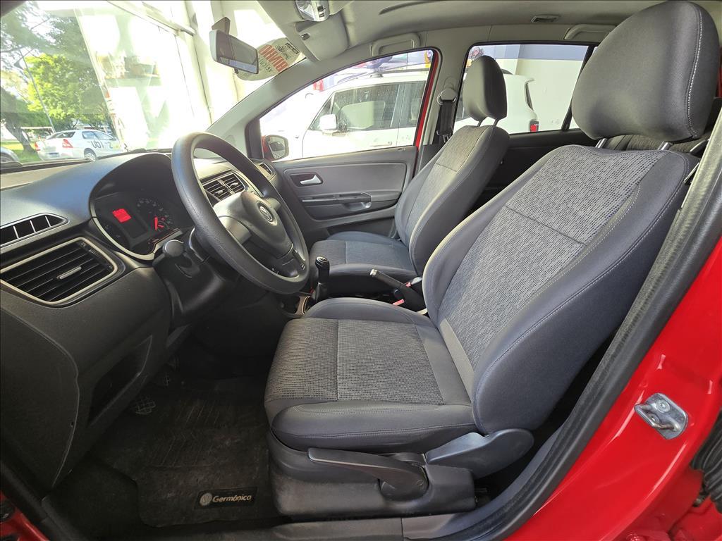 VOLKSWAGEN Fox - Foto