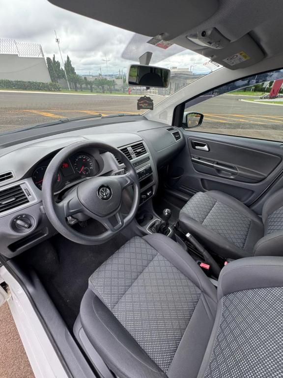 VOLKSWAGEN Fox - Foto