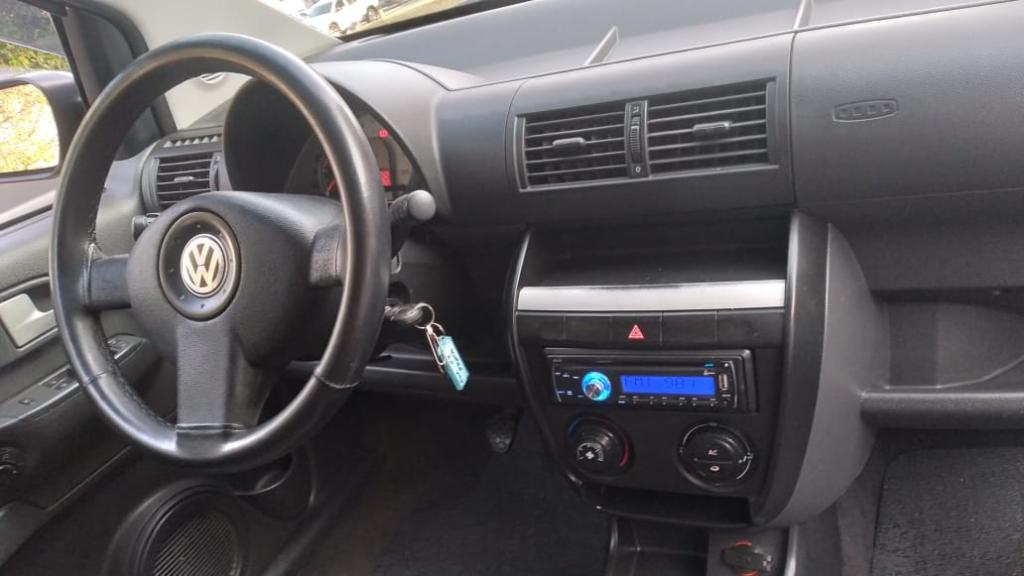 VOLKSWAGEN Fox - Foto