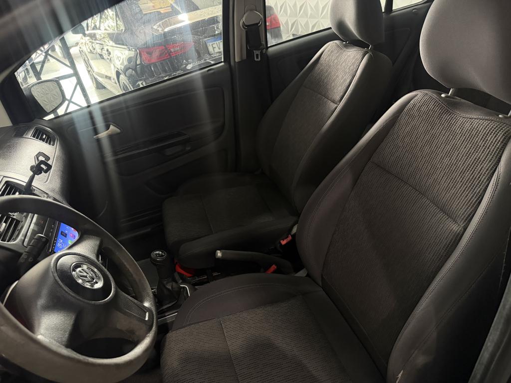 VOLKSWAGEN Fox - Foto