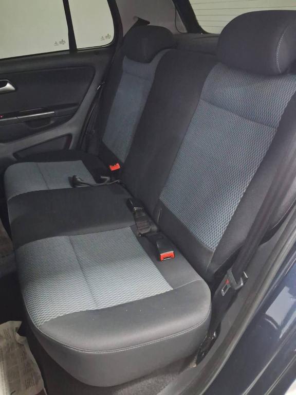 VOLKSWAGEN Fox - Foto