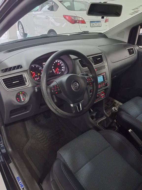VOLKSWAGEN Fox - Foto