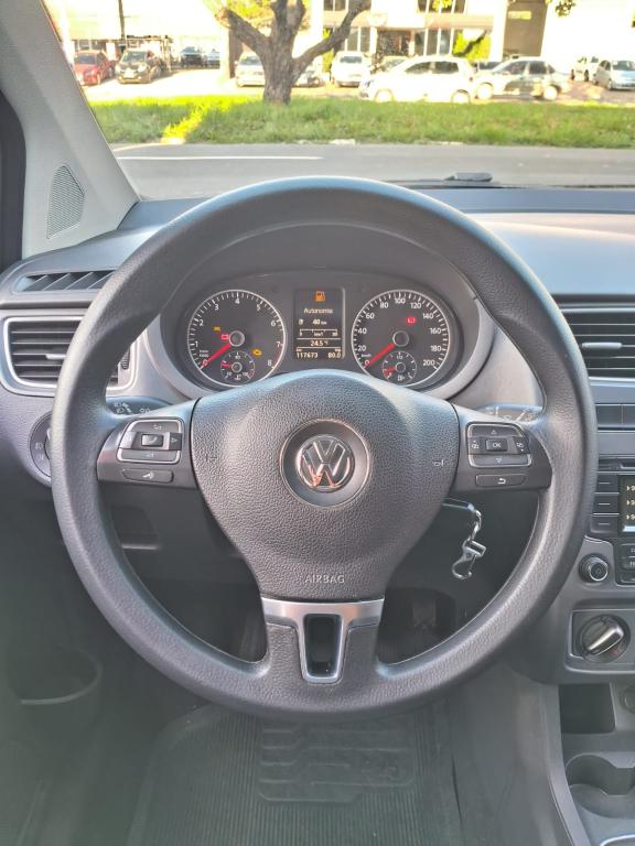 VOLKSWAGEN Fox - Foto