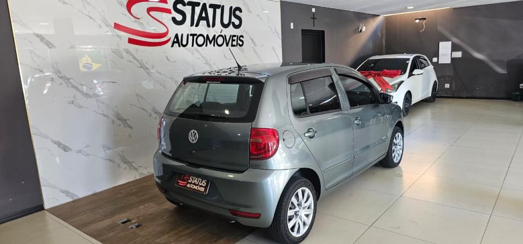 VOLKSWAGEN Fox - Foto