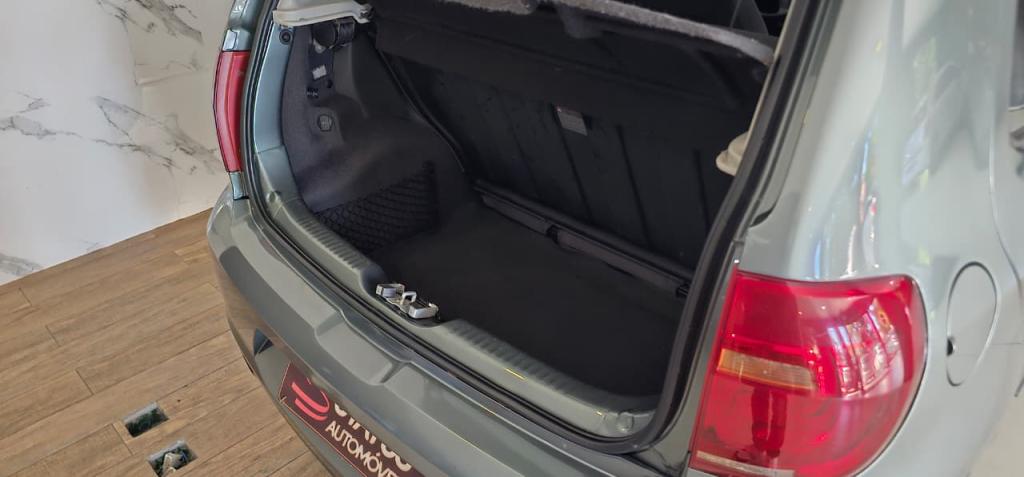 VOLKSWAGEN Fox - Foto