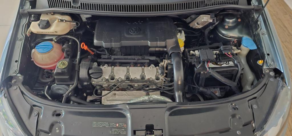 VOLKSWAGEN Fox - Foto