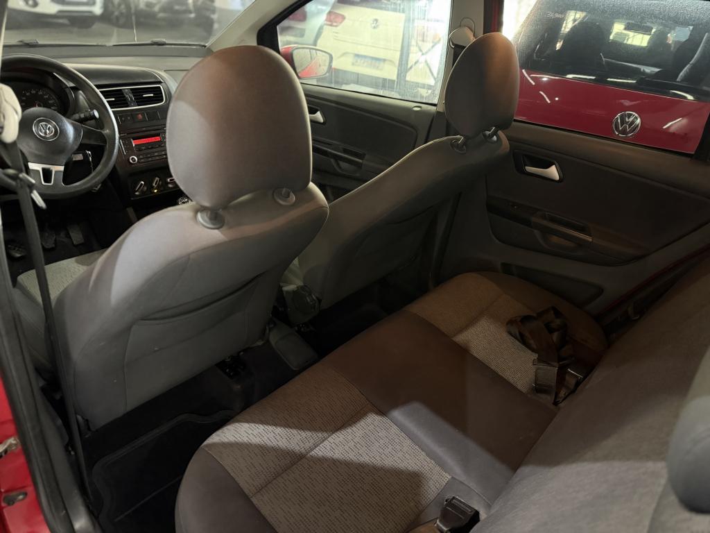 VOLKSWAGEN Fox - Foto