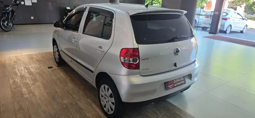 VOLKSWAGEN Fox - Foto