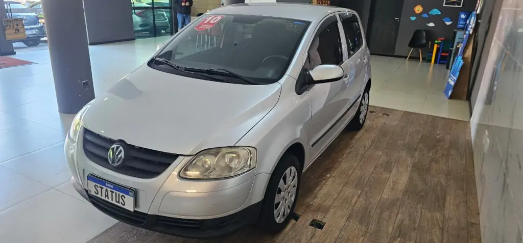 VOLKSWAGEN Fox - Foto
