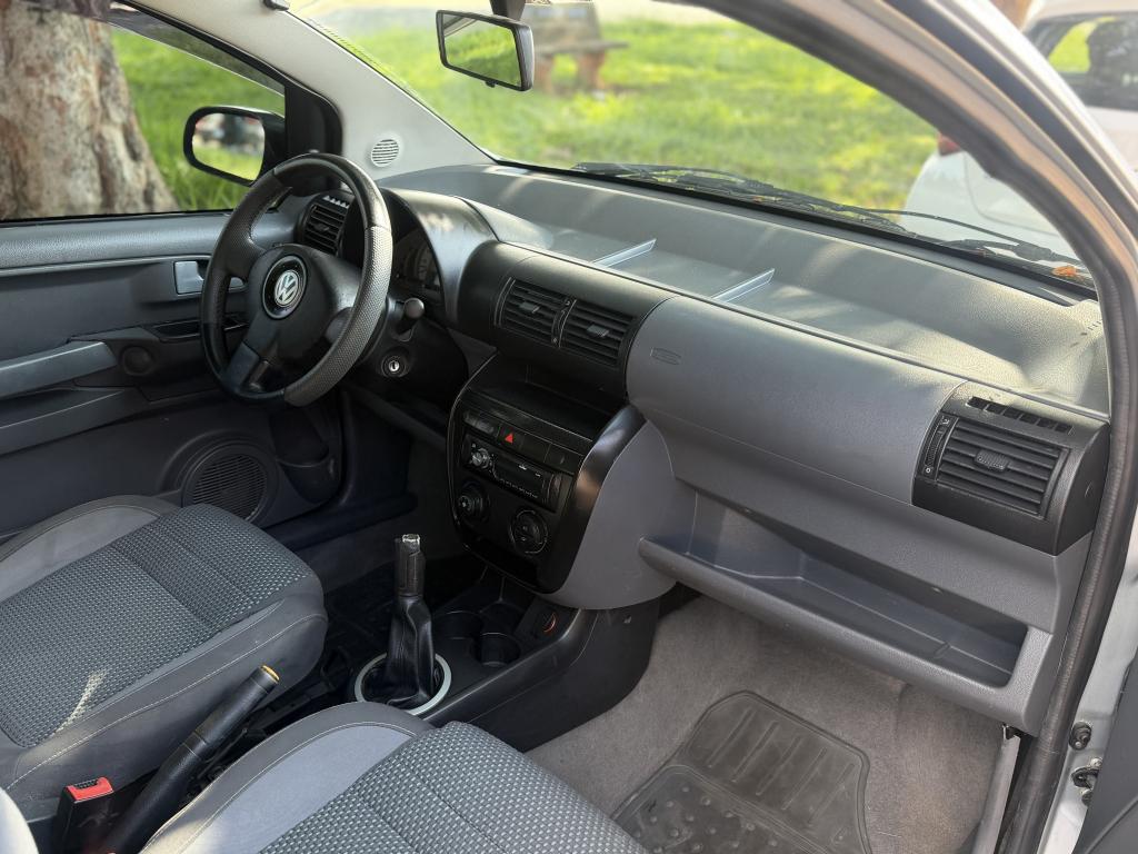 VOLKSWAGEN Fox - Foto