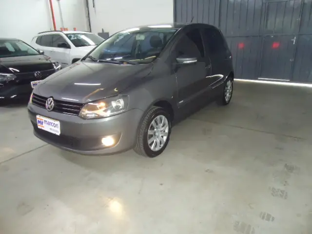 VOLKSWAGEN Fox - Foto