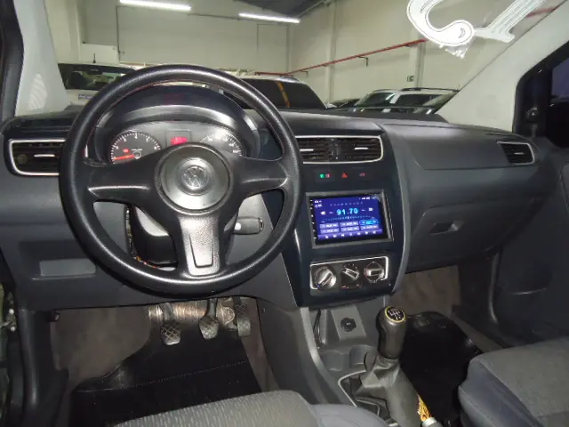 VOLKSWAGEN Fox - Foto