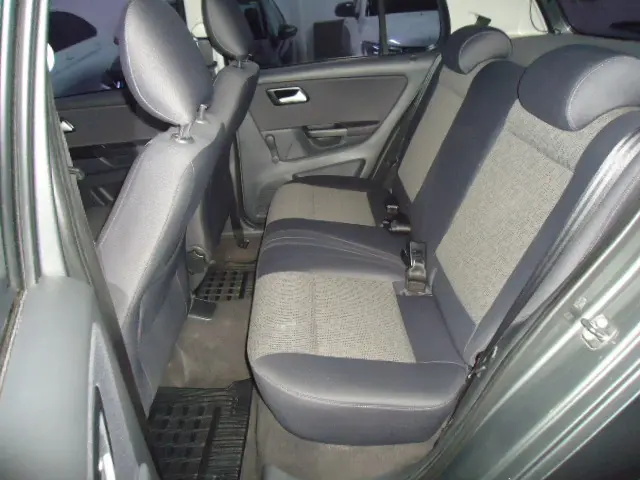 VOLKSWAGEN Fox - Foto