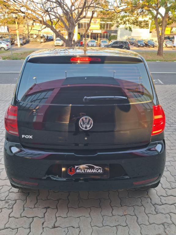 VOLKSWAGEN Fox - Foto