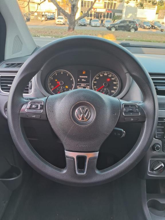 VOLKSWAGEN Fox - Foto