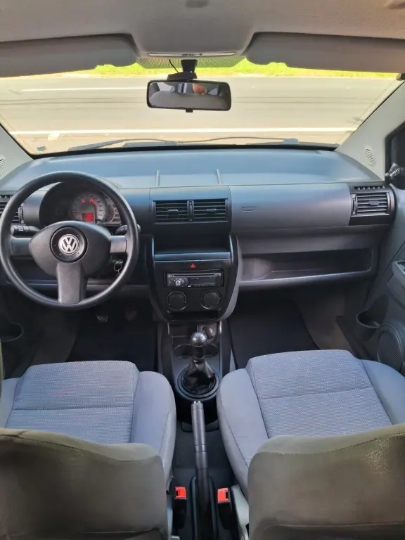 VOLKSWAGEN Fox - Foto
