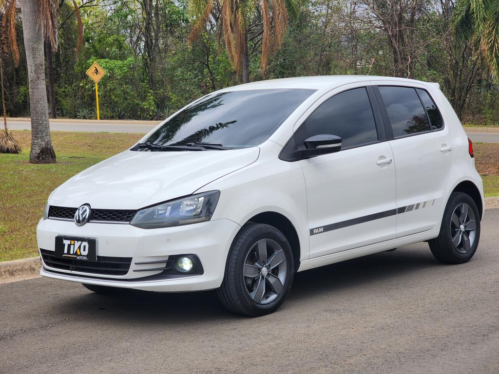 VOLKSWAGEN Fox - Foto