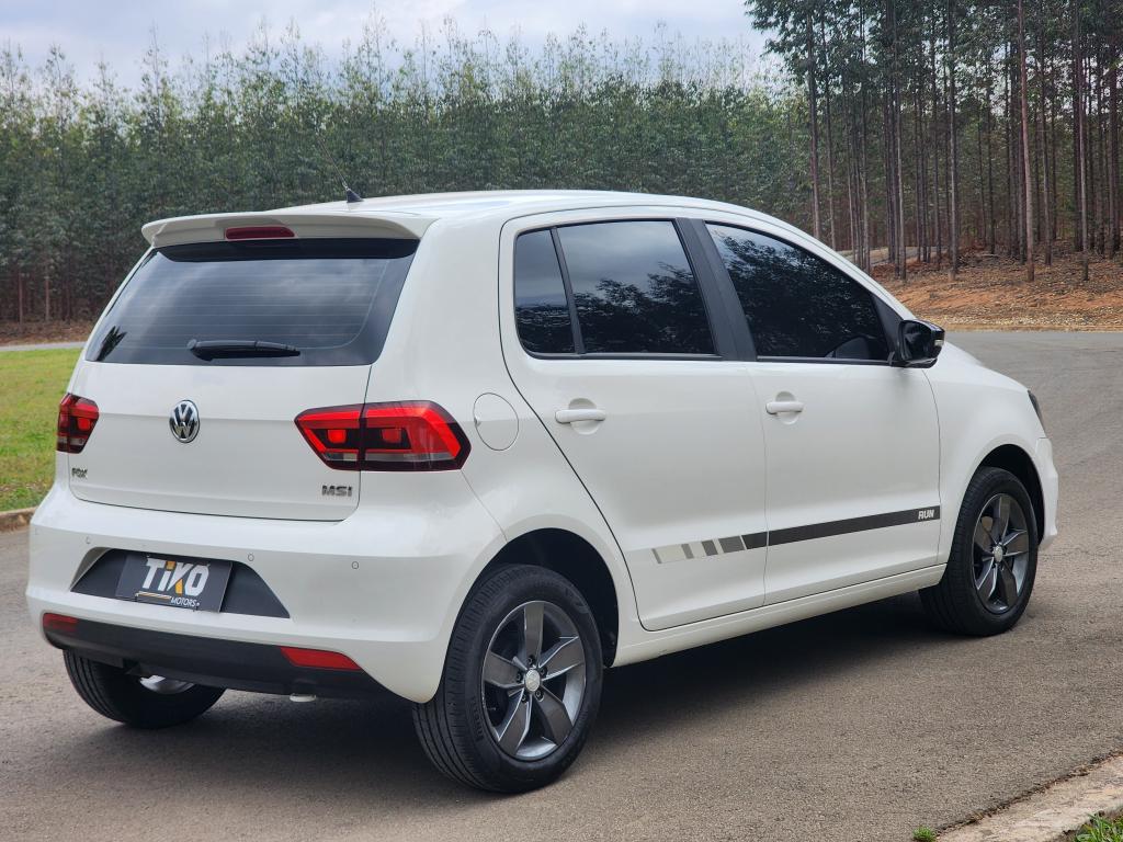 VOLKSWAGEN Fox - Foto