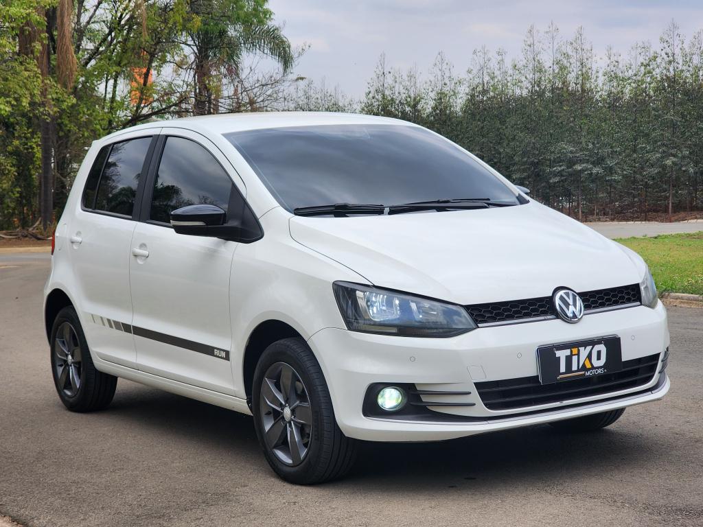 VOLKSWAGEN Fox - Foto