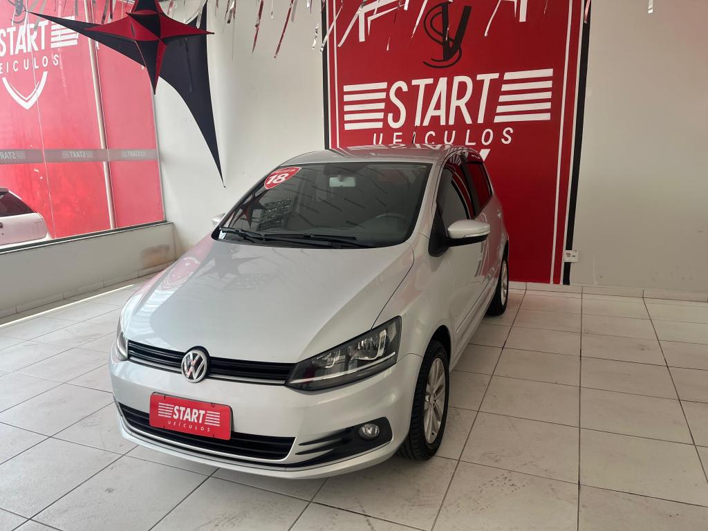 VOLKSWAGEN Fox - Foto