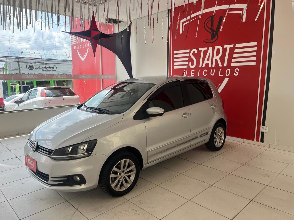 VOLKSWAGEN Fox - Foto