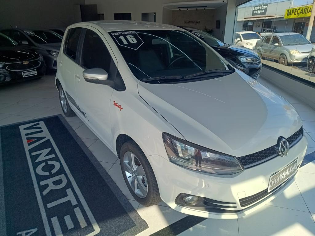 VOLKSWAGEN Fox - Foto