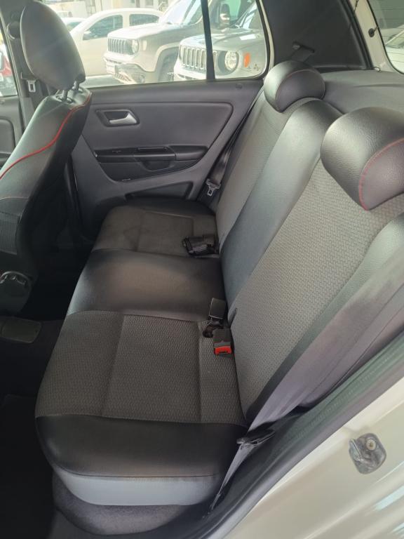 VOLKSWAGEN Fox - Foto