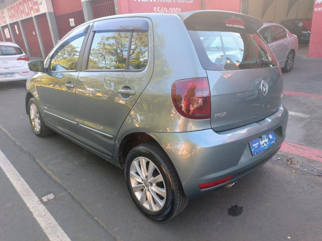 VOLKSWAGEN Fox - Foto