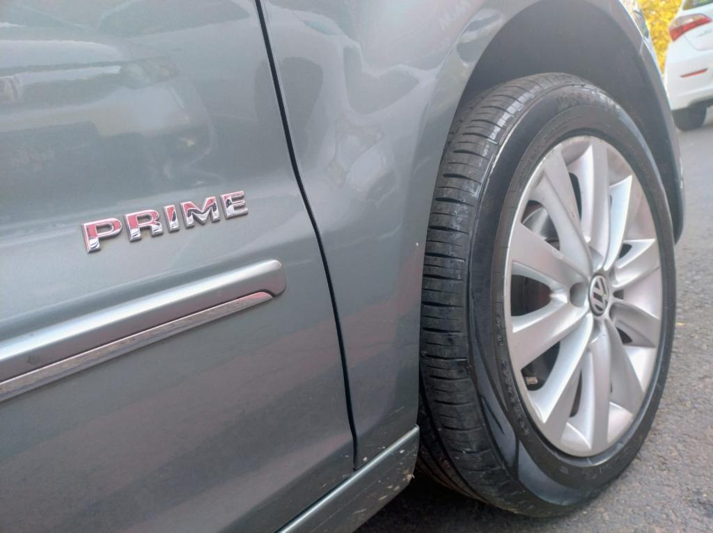 VOLKSWAGEN Fox - Foto