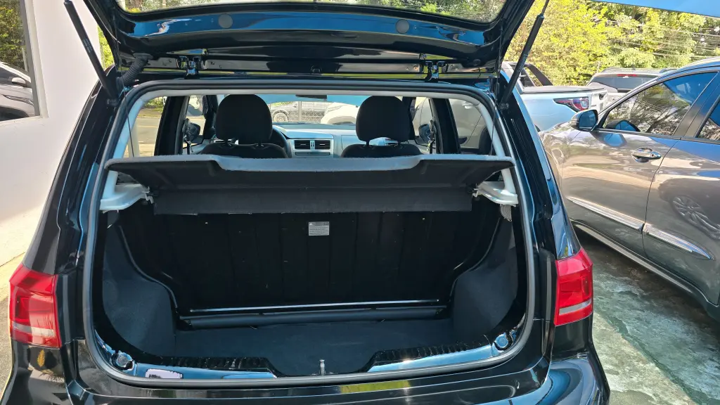 VOLKSWAGEN Fox - Foto