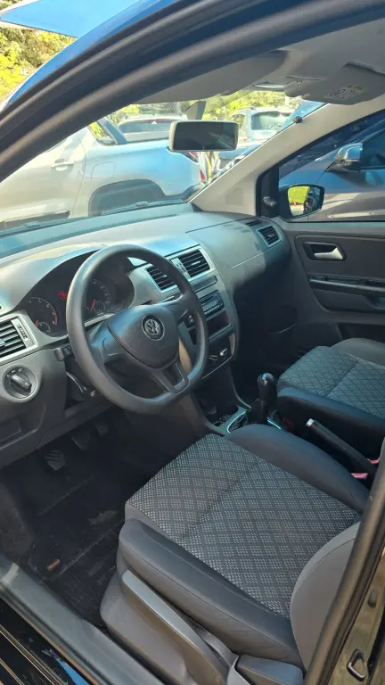 VOLKSWAGEN Fox - Foto