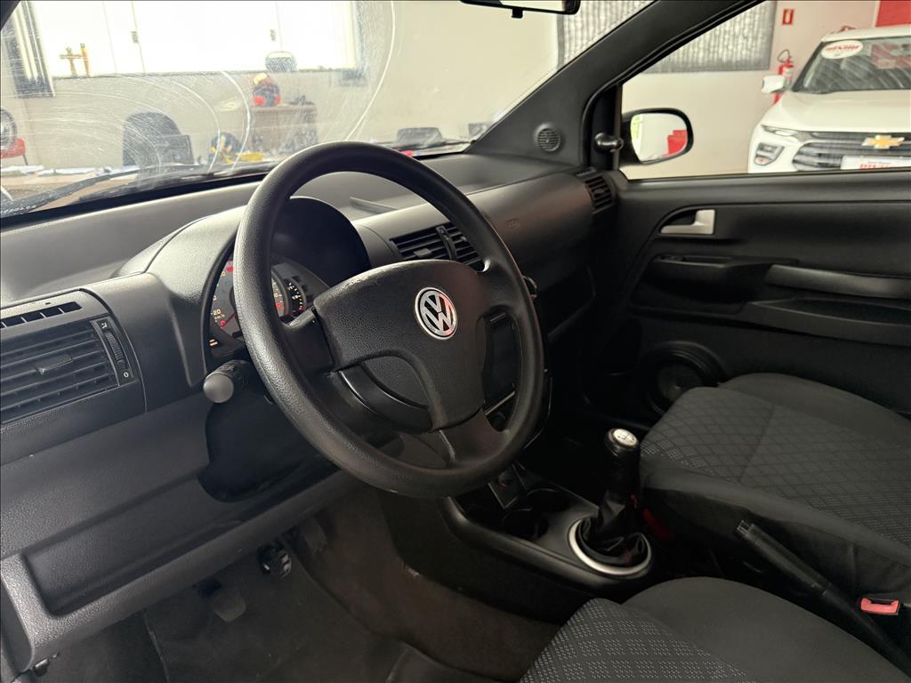 VOLKSWAGEN Fox - Foto