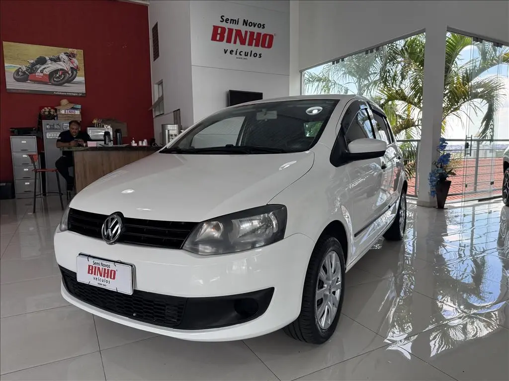 VOLKSWAGEN Fox - Foto