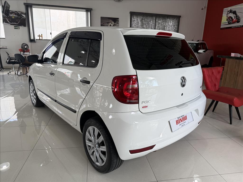 VOLKSWAGEN Fox - Foto