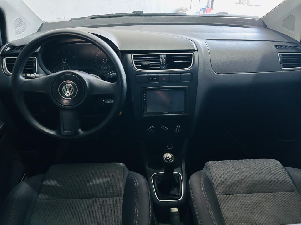 VOLKSWAGEN Fox - Foto