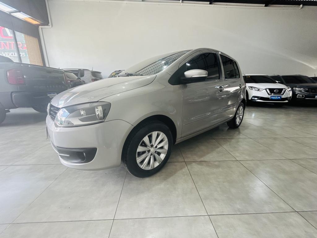 VOLKSWAGEN Fox - Foto