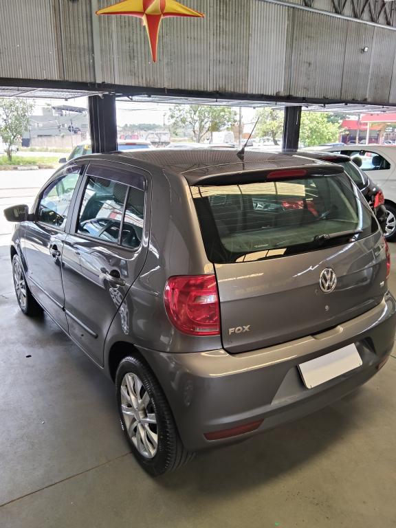 VOLKSWAGEN Fox - Foto