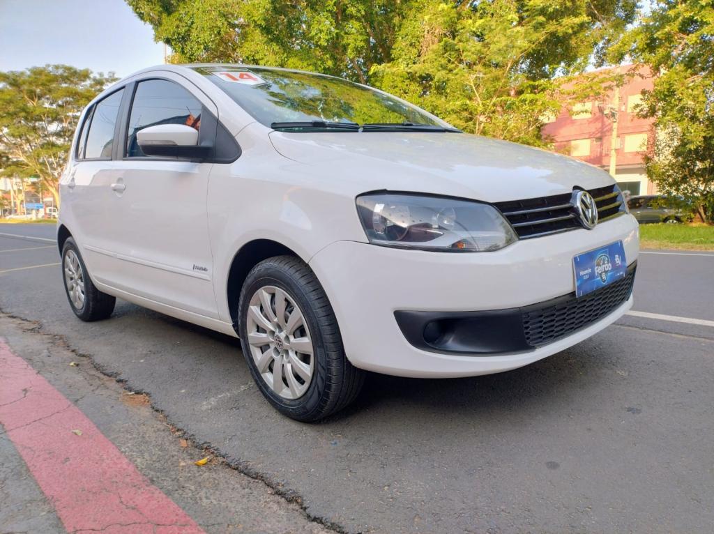 VOLKSWAGEN Fox - Foto