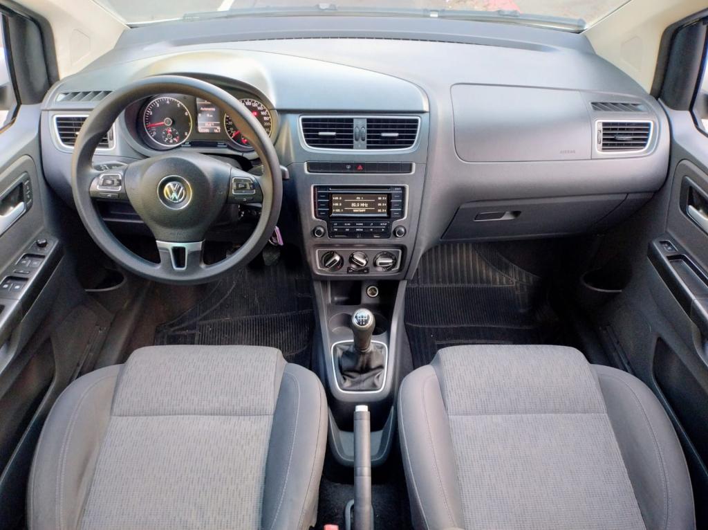 VOLKSWAGEN Fox - Foto