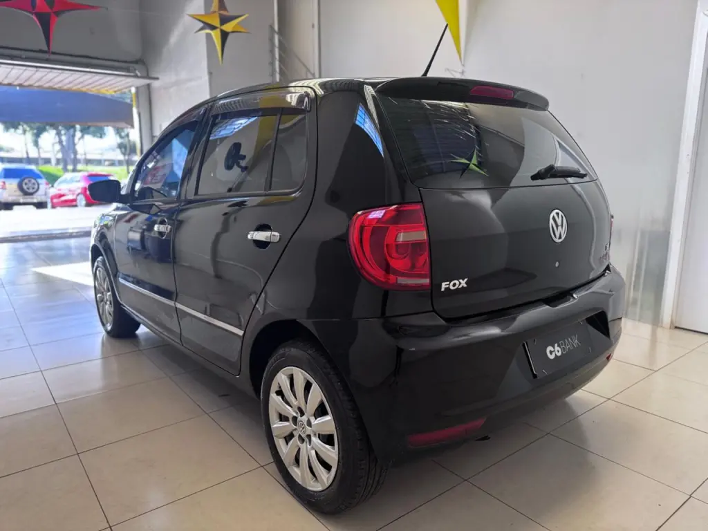VOLKSWAGEN Fox - Foto