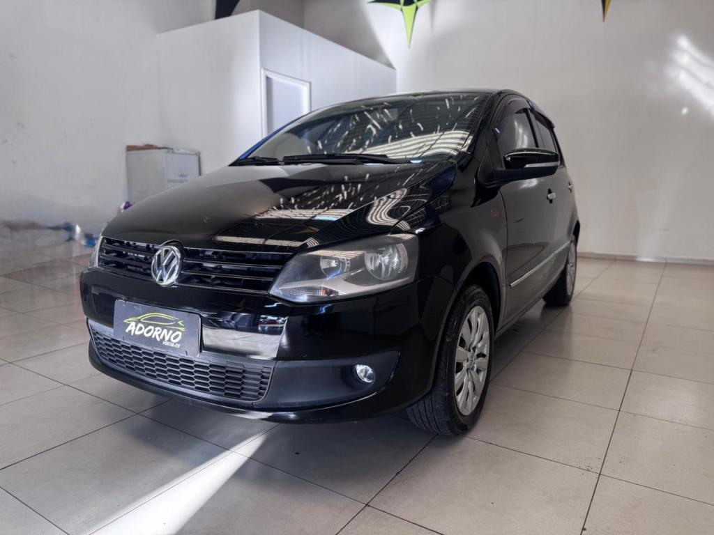VOLKSWAGEN Fox - Foto