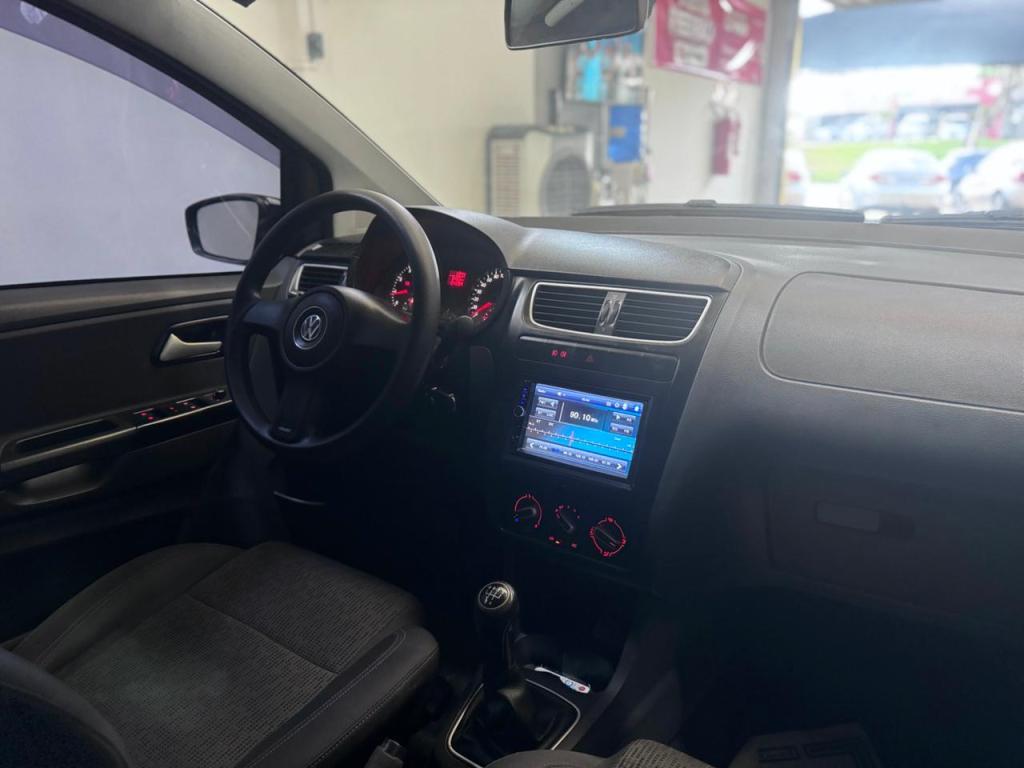 VOLKSWAGEN Fox - Foto