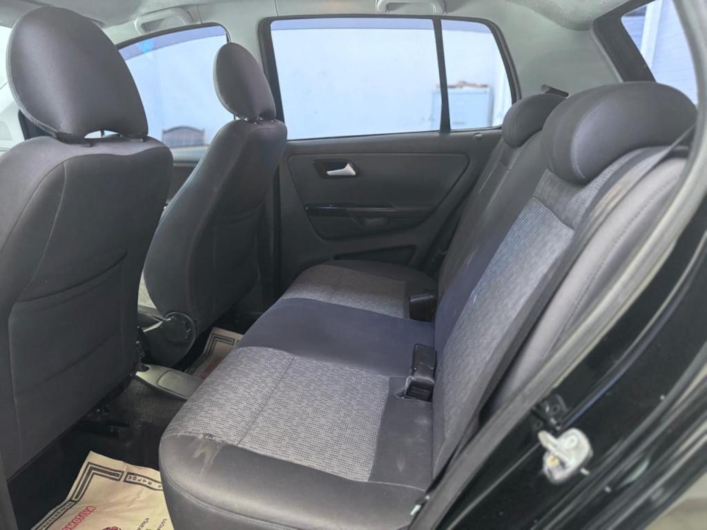 VOLKSWAGEN Fox - Foto