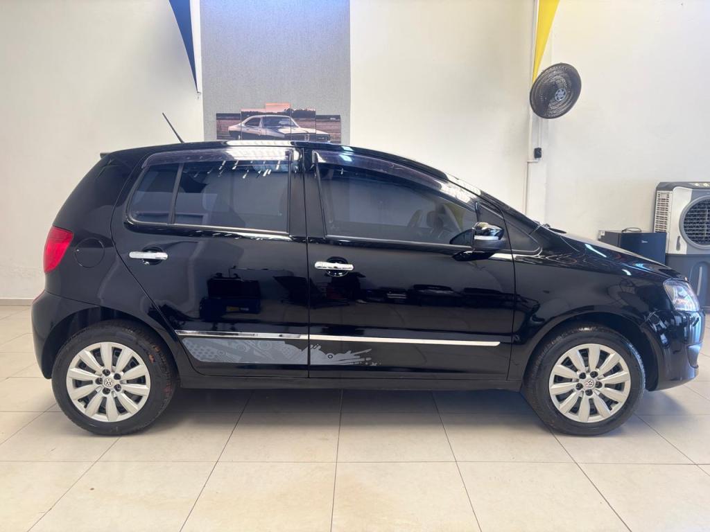 VOLKSWAGEN Fox - Foto