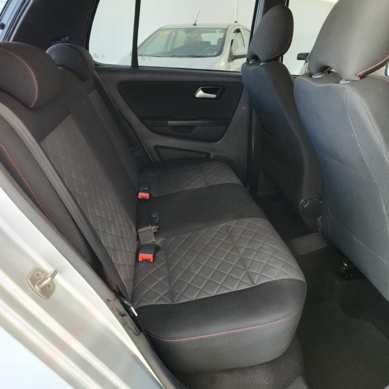 VOLKSWAGEN Fox - Foto